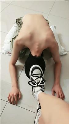 【ccs】双S-下跪轮流舔脏鞋白棉袜 JS250410-17