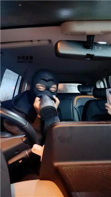 【卡莎女帝】车内臭脚丫喂食【双视角版】 JS250422-28