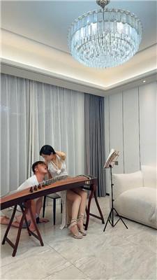 【琴月】素人闺蜜观战-古筝美女脚下奴 JS250429-13