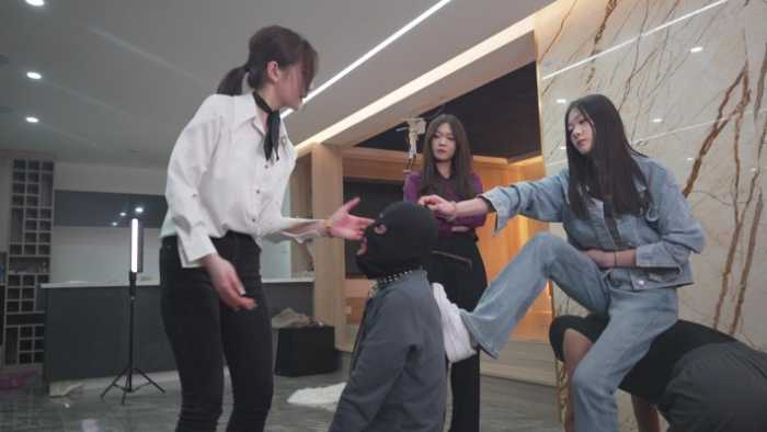 超级三美女YAPOO风格顶级大制作 大量美女成吨圣水混合 YC-250502-8