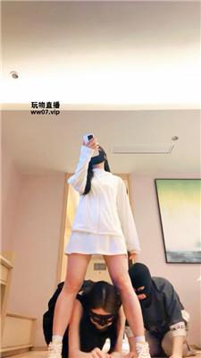 【妮蔻】情侣奴-高帮鞋白袜气味辱 JS250509-43