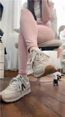 【萱子】H妻陷阱绿帽    250613-39