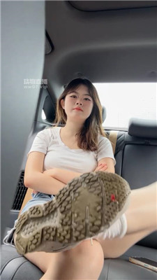 【小猫是S】车内倒计时    250616-37