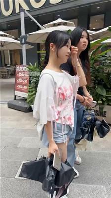 【素人挖掘机】开发双S-揪耳朵抽耳光-踩踏  JS250629-30