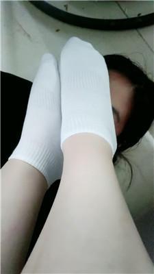 【鑫鑫情侣】白袜捂脸蹂躏母畜狗脸 JS250630-25