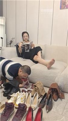 【JK暮歌老师】多双脏鞋物化擦鞋器【双视角版】 JS250829-27