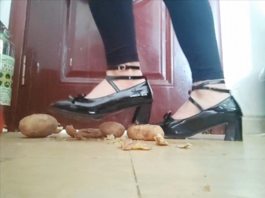 玛丽珍踩土豆 JS251011~4