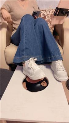 【玥野兔】狗舌清理脏鞋底 bf58689