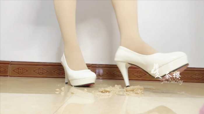 高跟踩火腿肠 JS251103~8