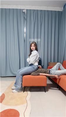 【辛迪】牛仔裤强制坐脸窒息 bf59027