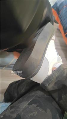 【柒悦】开发贱狗第一次 JS251201-6