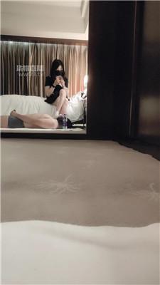 【糖糖老师】骑马狗爬-白袜脚踩 JS251214-6