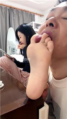 【琴月】近距离舔姐姐的jio JS251217-30