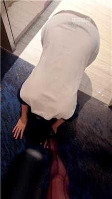 【阿芙贝尔】车模黑丝美腿虐杀 JS251218-7