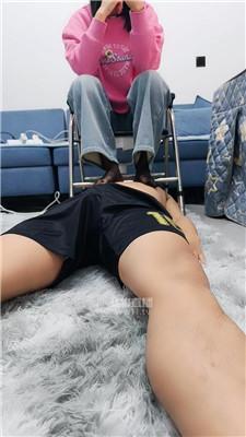 【冷魅女主】藤条威胁继父做狗 JS251220-6