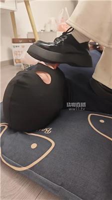 【静琪】近距离-闻舔脏鞋白袜 JS251225-36