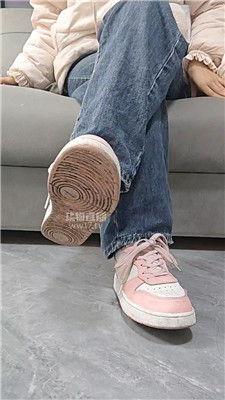 【佳怡】调教贱狗处男    251230-7