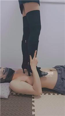 【夭夭】靴子全体重踩踏 JS260109-25